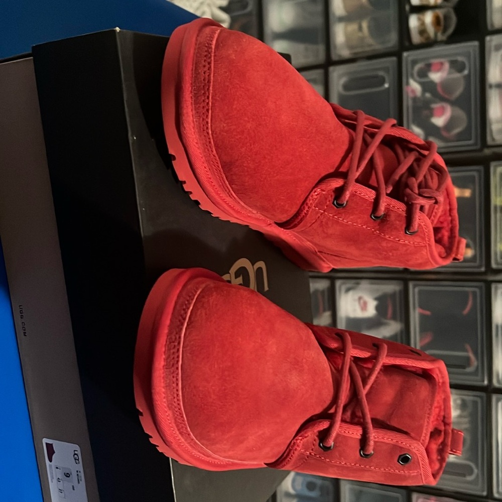 Red Neumel UGGs size 9